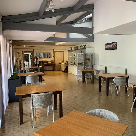 Logis - Et Restaurant L'oceana 랑통