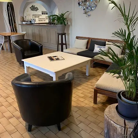 Logis - Et Restaurant L'oceana 호텔