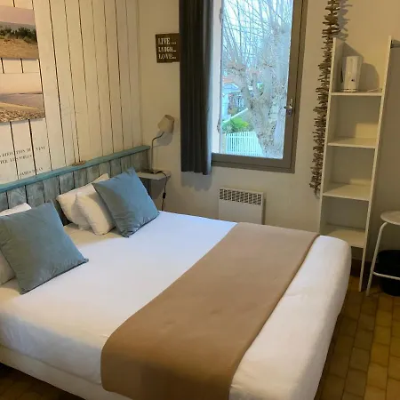 Logis - Et Restaurant L'oceana لانتون