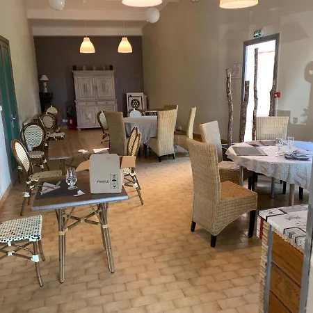 Logis - Et Restaurant L'oceana